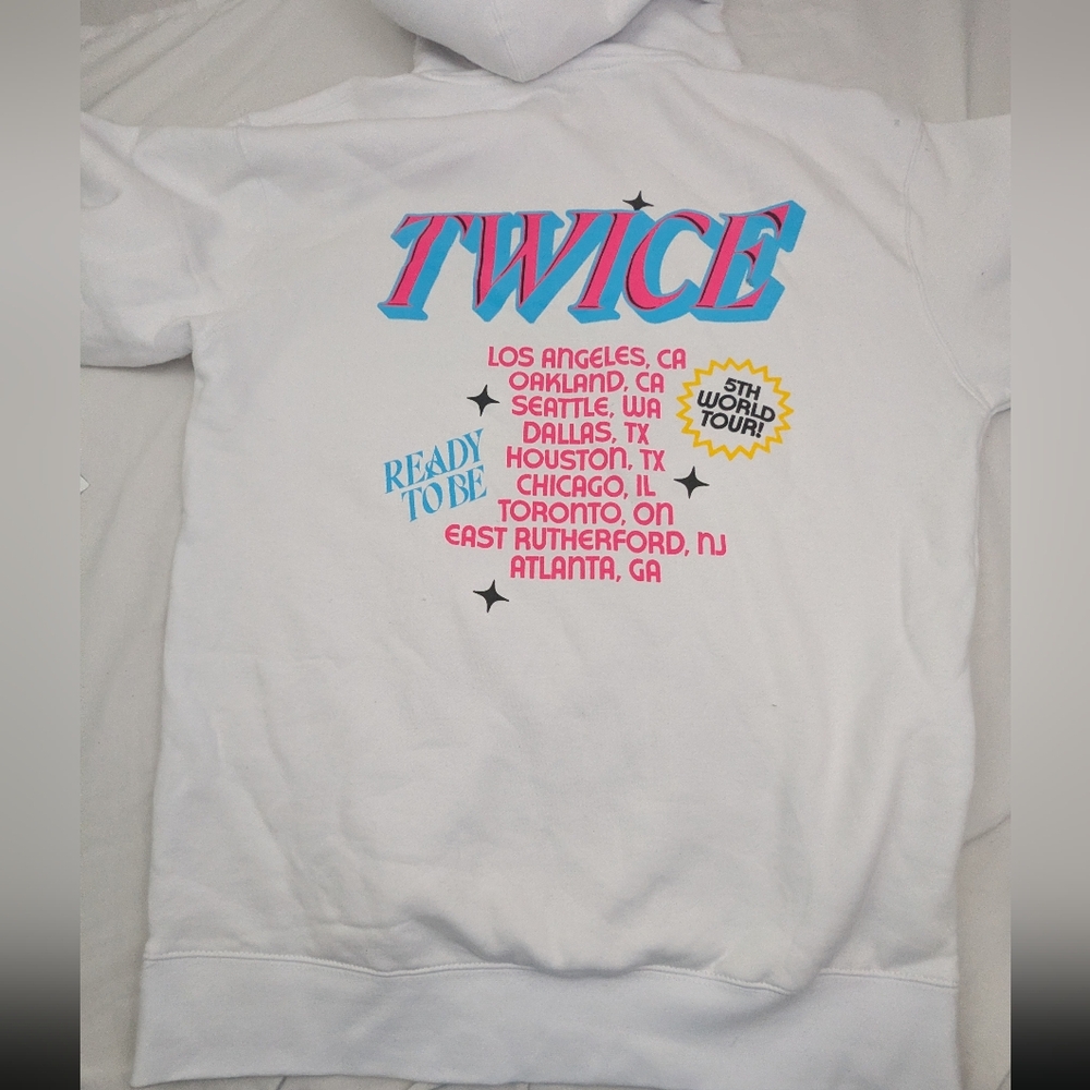 TWICE KPOP Ready To Be 2023 White Hoodie 5th World Tour Concert Merch Large